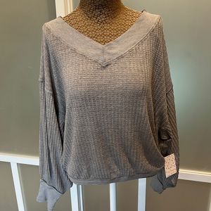 NWT FREE PEOPLE GREY LONG SLEEVE SHIRT SZ. SMALL